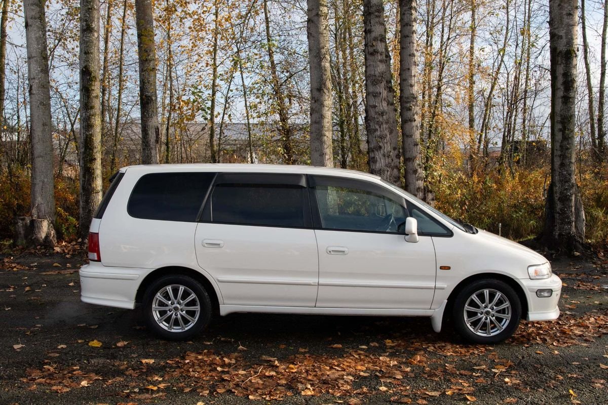1998 Honda Odyssey JDM car for sale — photo 7 of 9