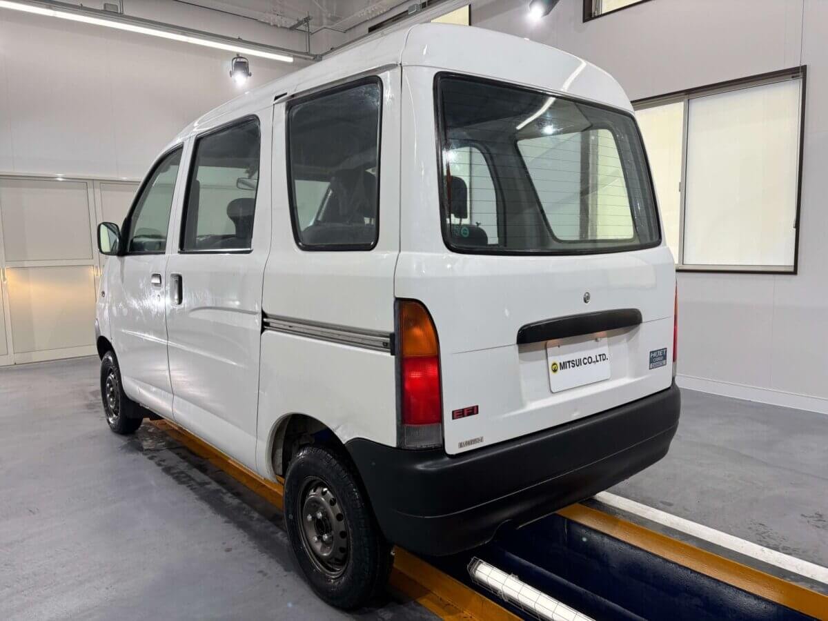 1999 Daihatsu Hijet JDM car for sale — photo 4 of 25