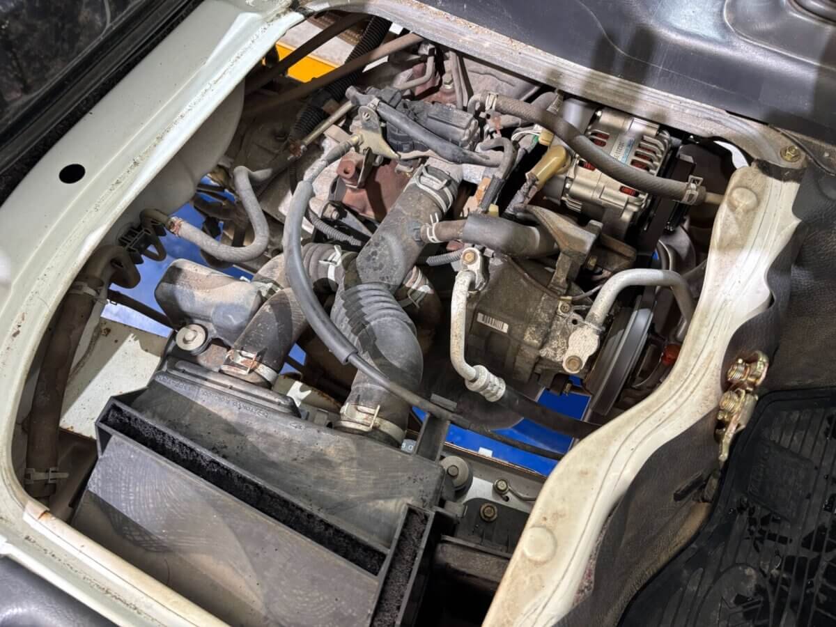 1999 Daihatsu Hijet JDM car for sale — photo 6 of 25