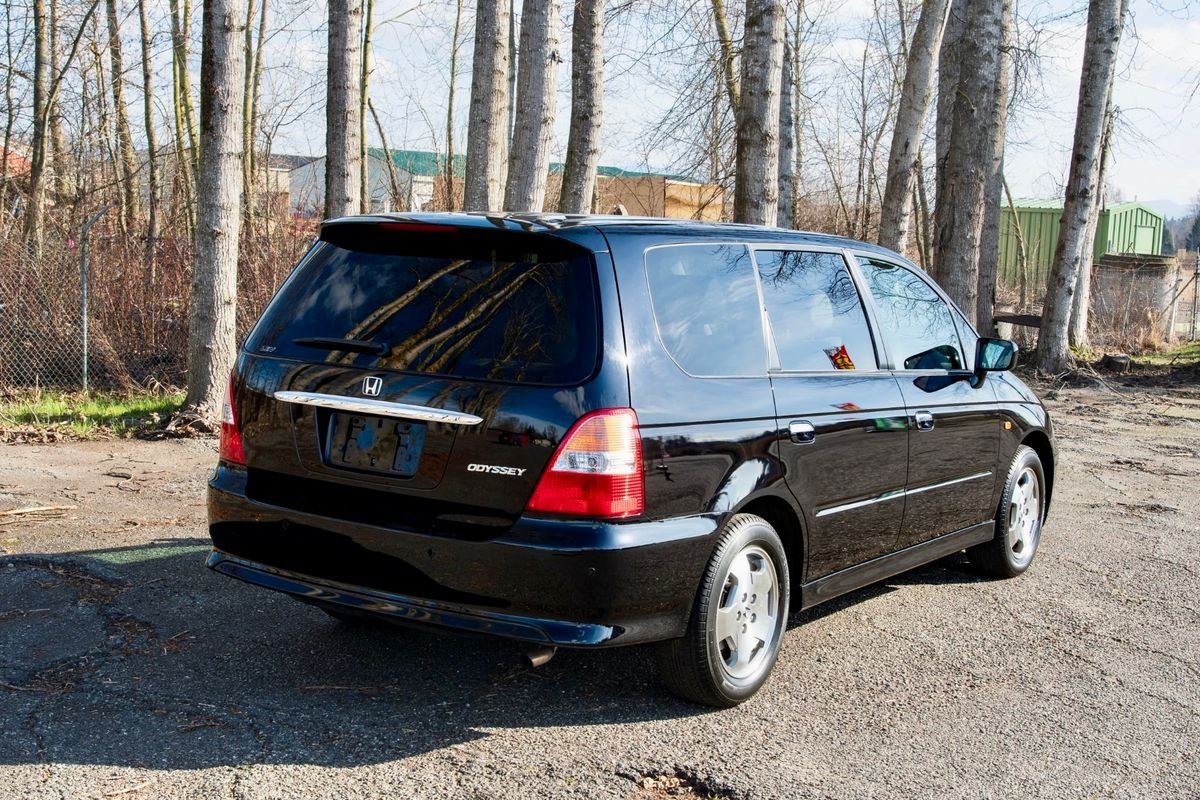 1999 Honda Odyssey JDM car for sale — photo 6 of 9