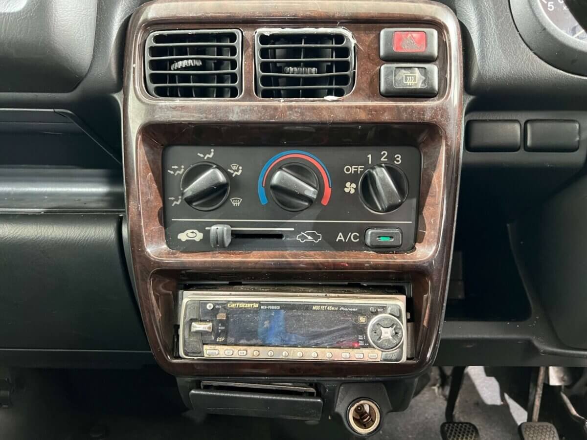 1999 Honda Vamos JDM car for sale — photo 12 of 25