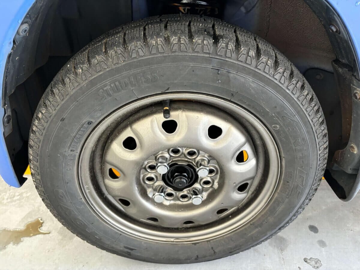 1999 Mitsubishi Minicab JDM car for sale — photo 25 of 25