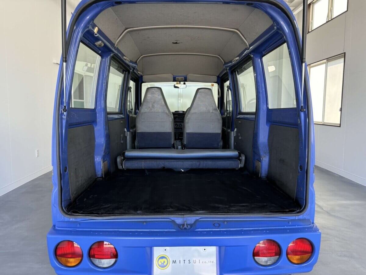 1999 Mitsubishi Minicab JDM car for sale — photo 20 of 25