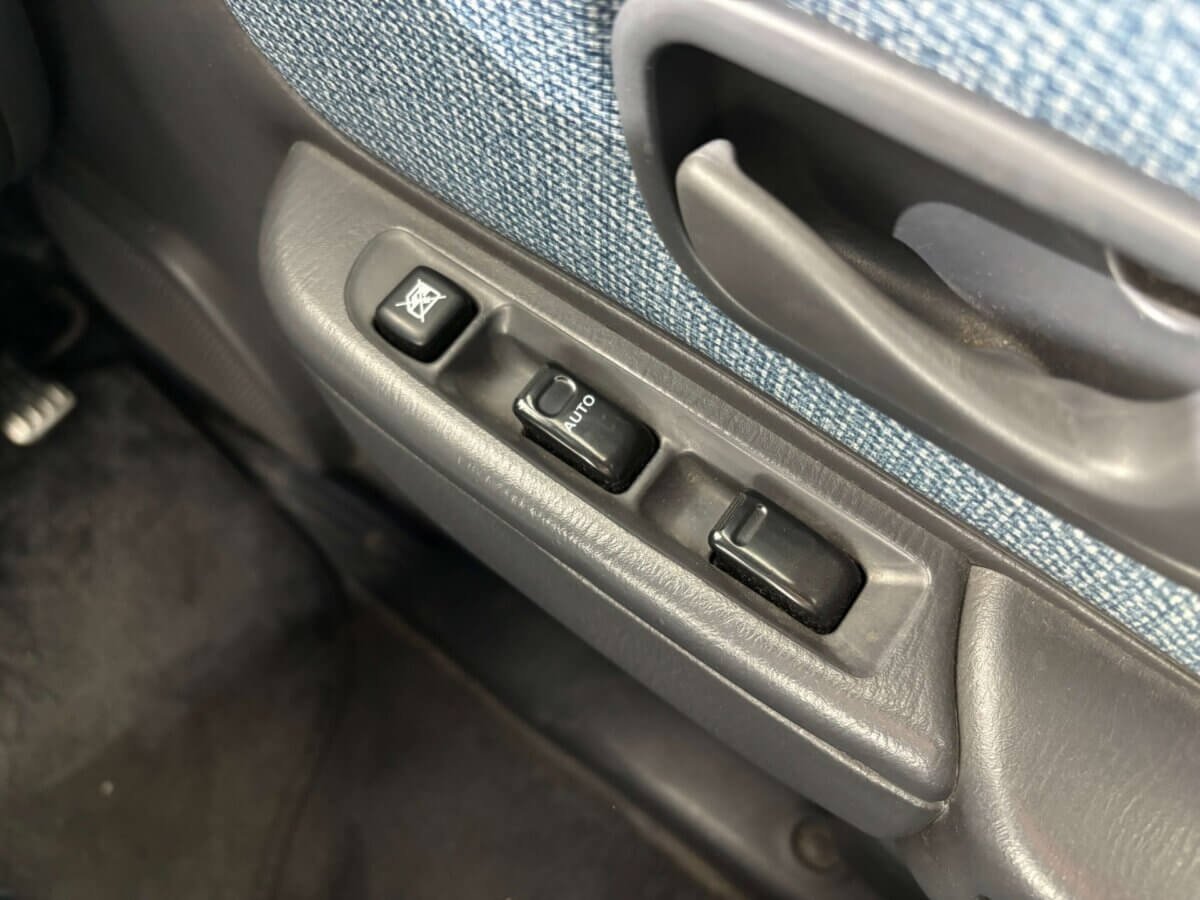 1999 Subaru Sambar JDM car for sale — photo 16 of 25