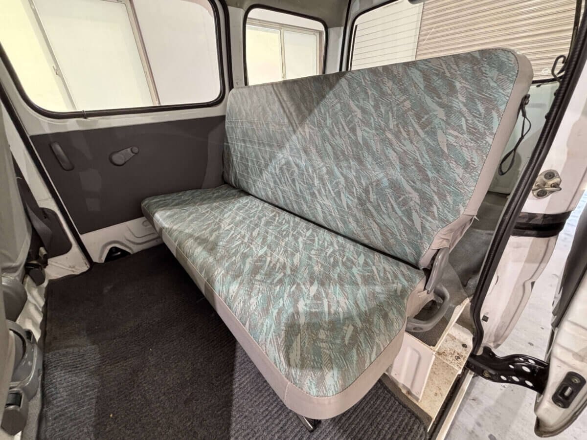 1999 Suzuki Every JDM car for sale — photo 15 of 25