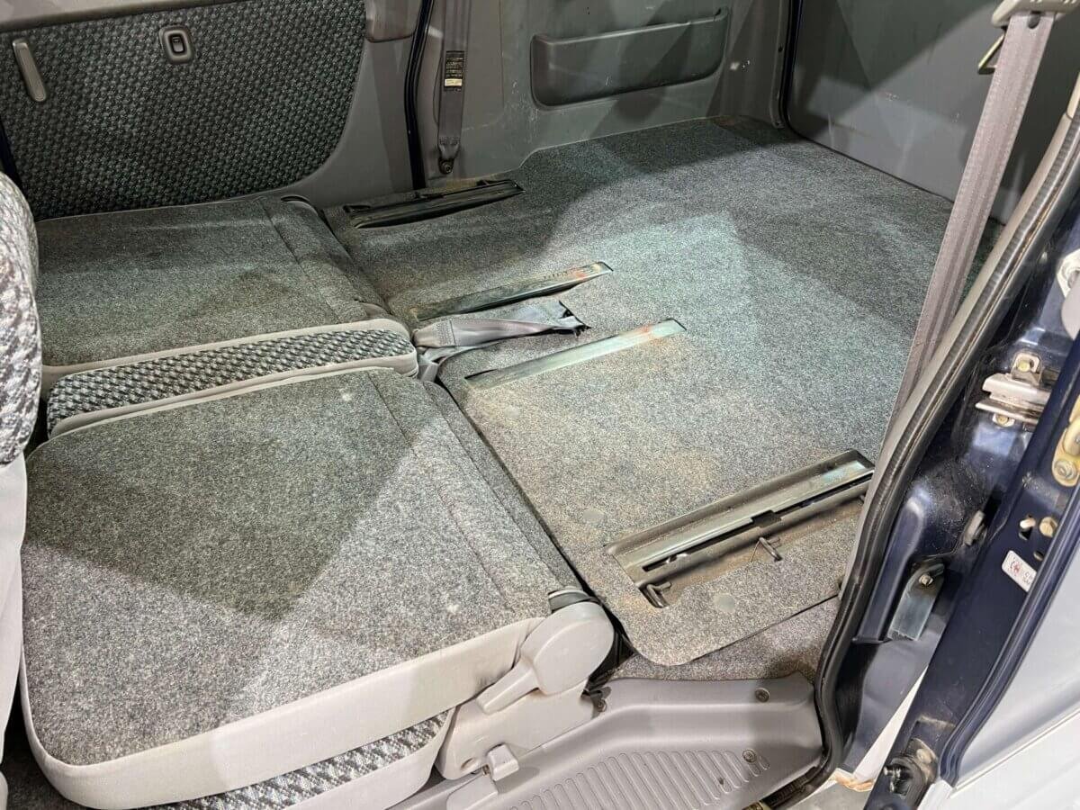 2000 Daihatsu Atrai JDM car for sale — photo 21 of 25