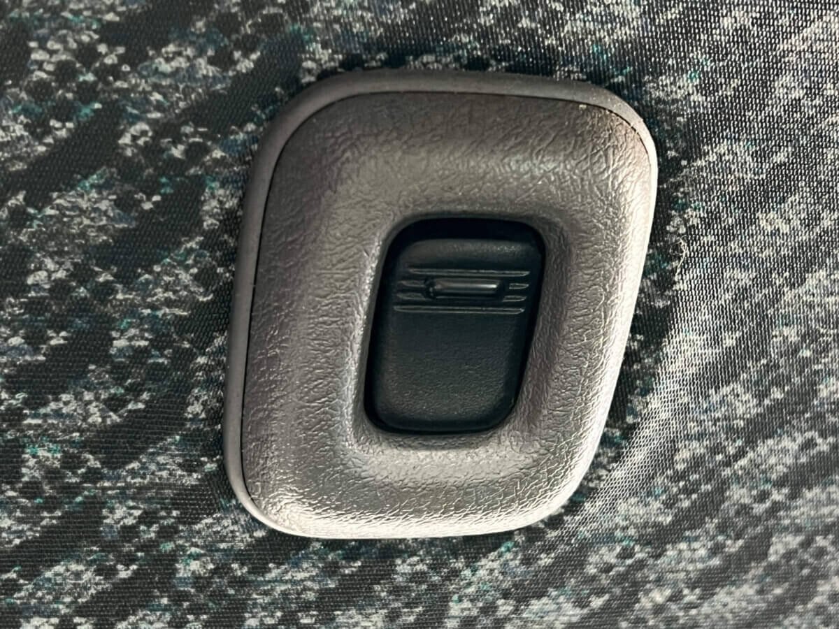 2000 Daihatsu Atrai JDM car for sale — photo 17 of 25