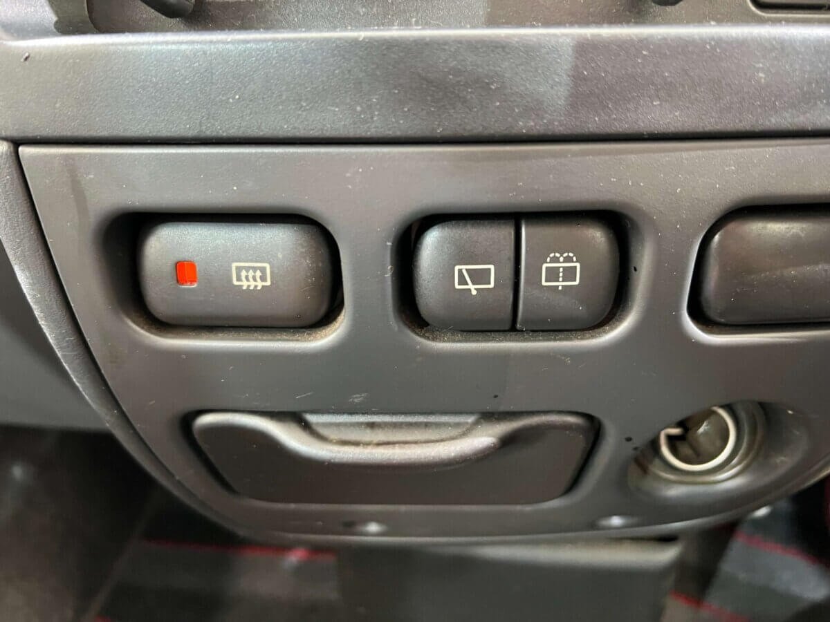 2000 Daihatsu Atrai JDM car for sale — photo 13 of 25