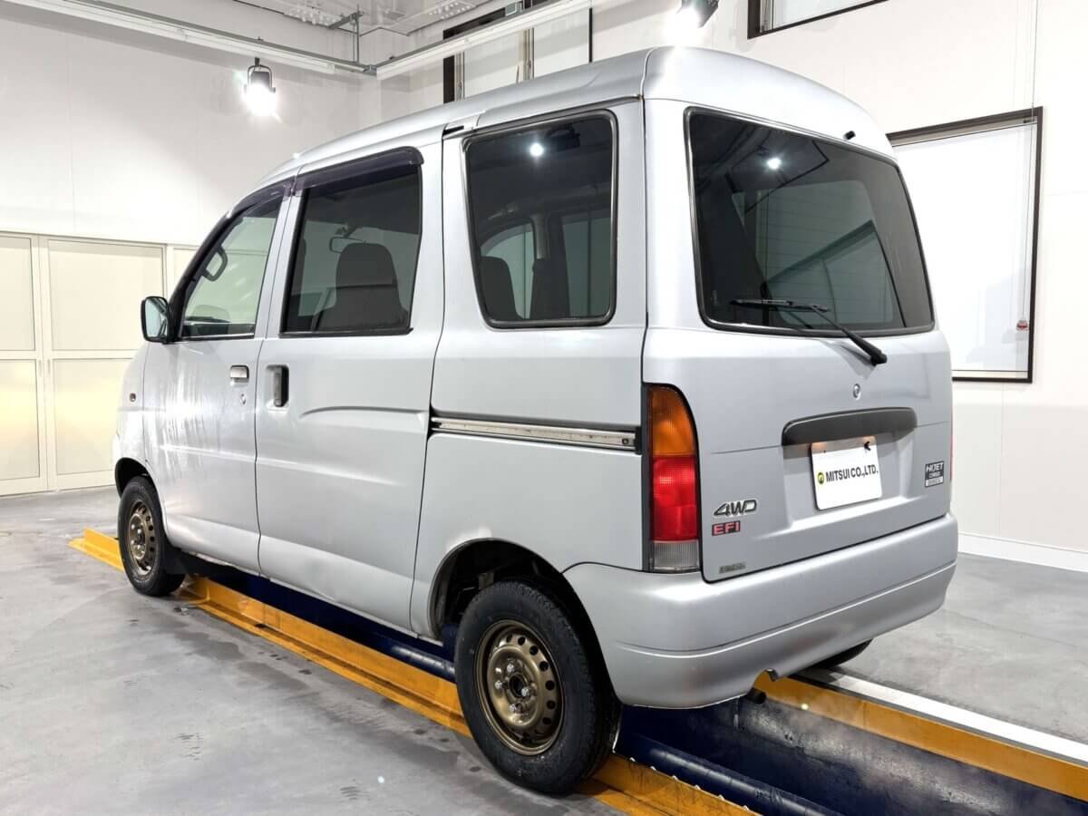 2000 Daihatsu Hijet JDM car for sale — photo 4 of 25