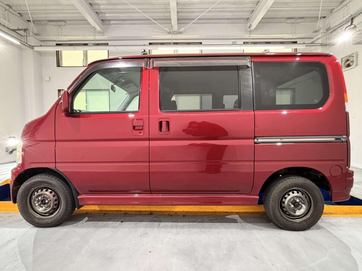 2000 Honda Vamos JDM car for sale — photo 3 of 25