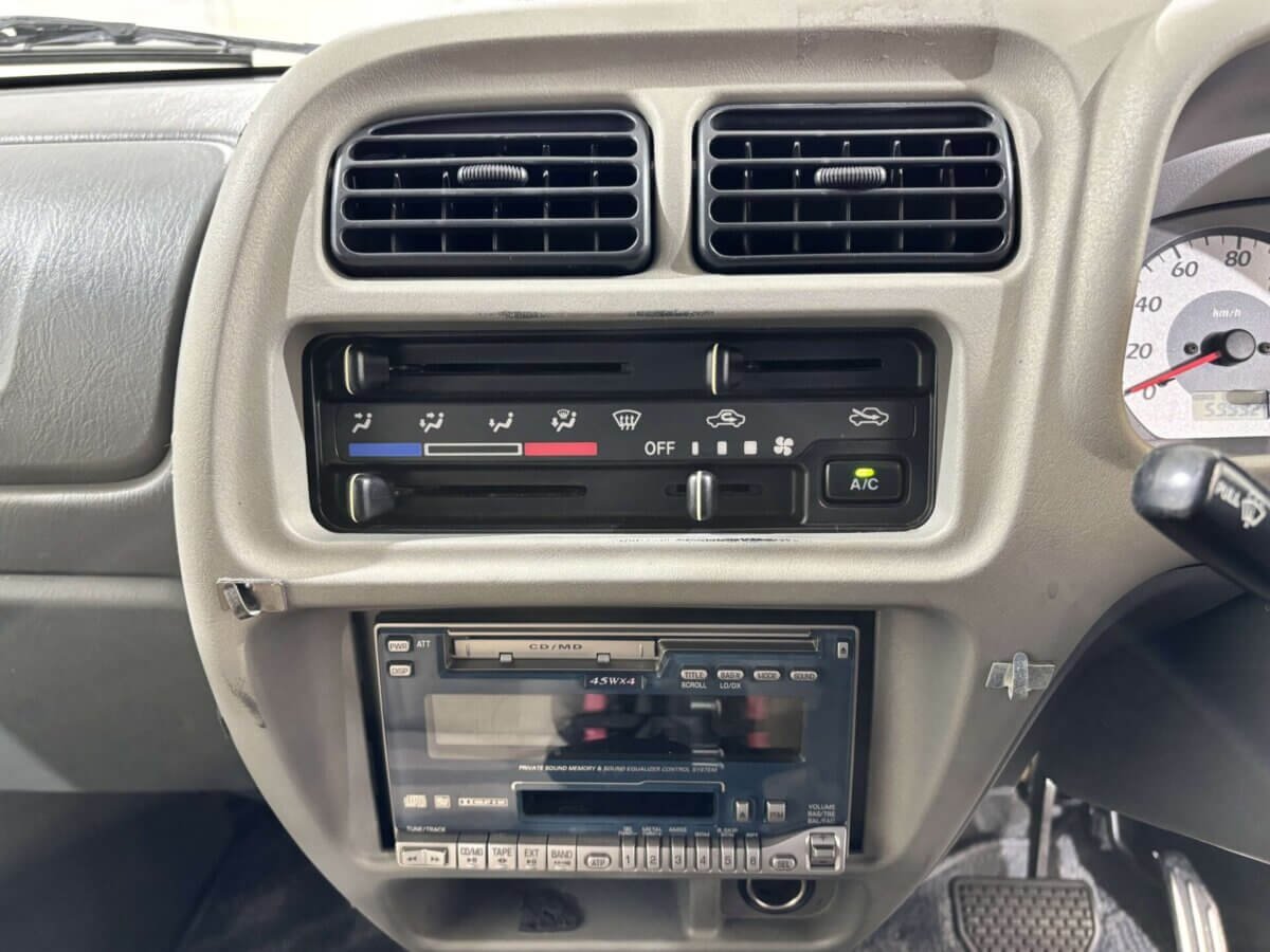 2000 Suzuki Every JDM car for sale — photo 13 of 25