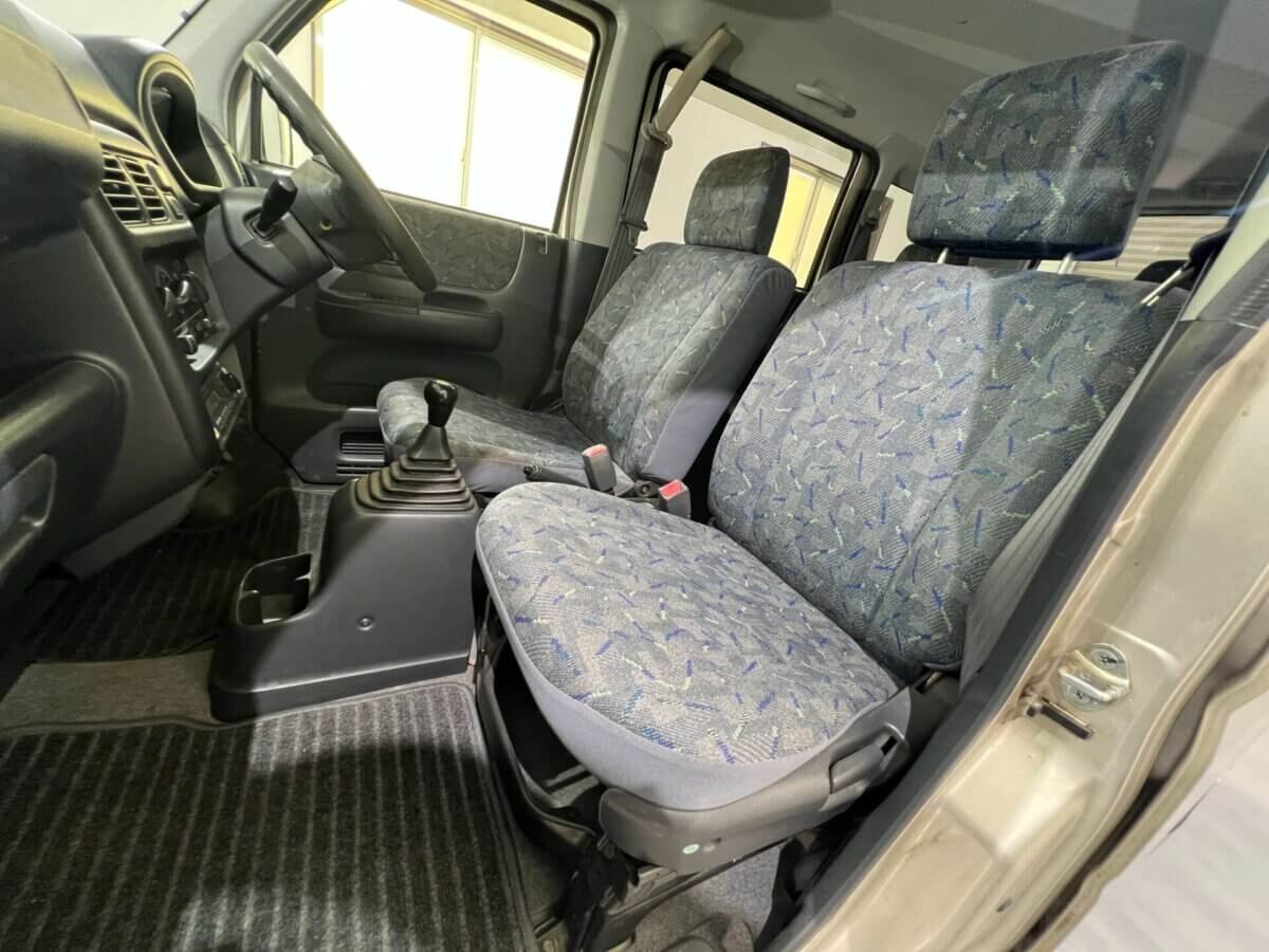 2001 Honda Vamos JDM car for sale — photo 12 of 25