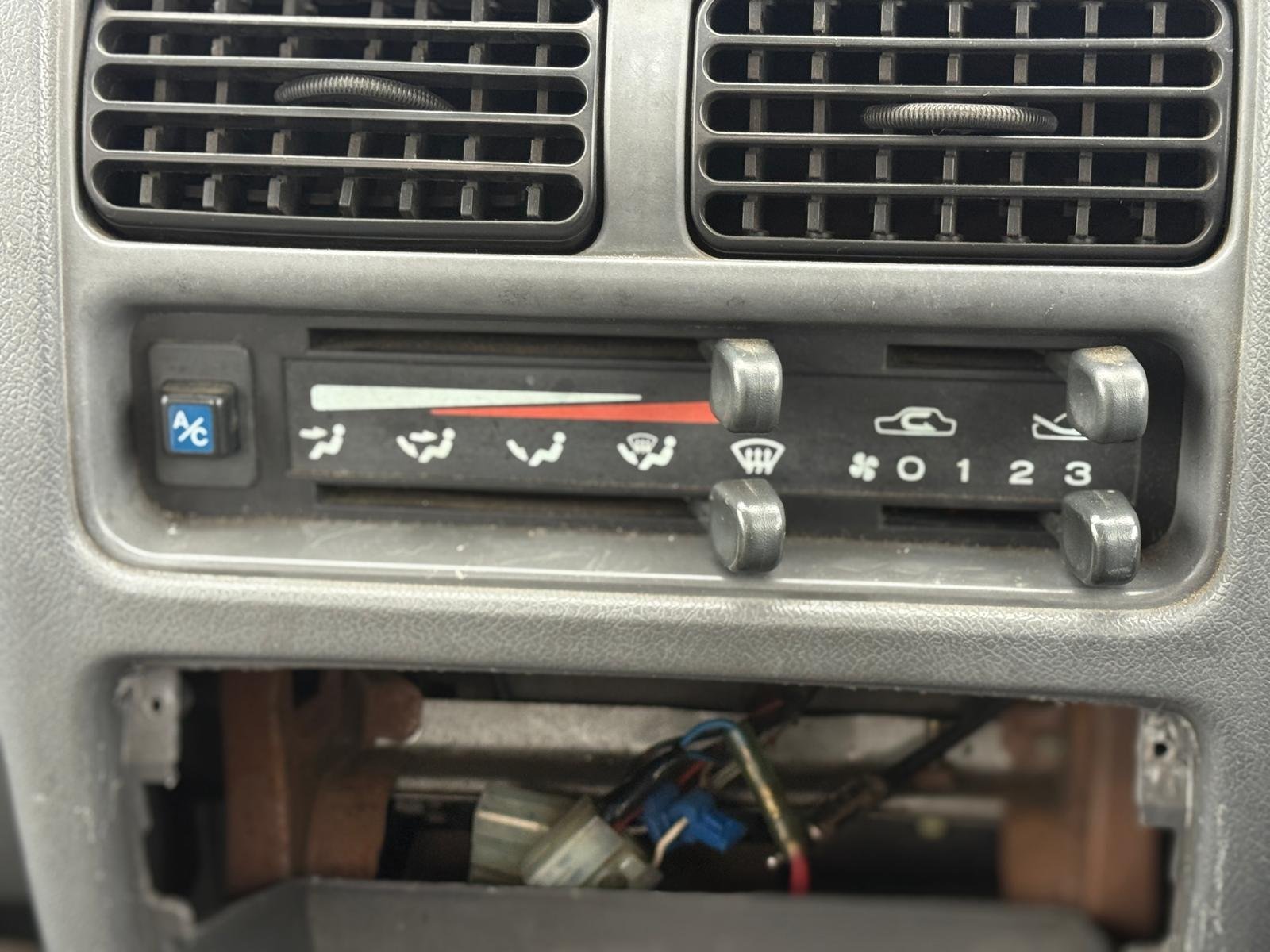 1991 Subaru Sambar JDM car for sale — photo 17 of 18
