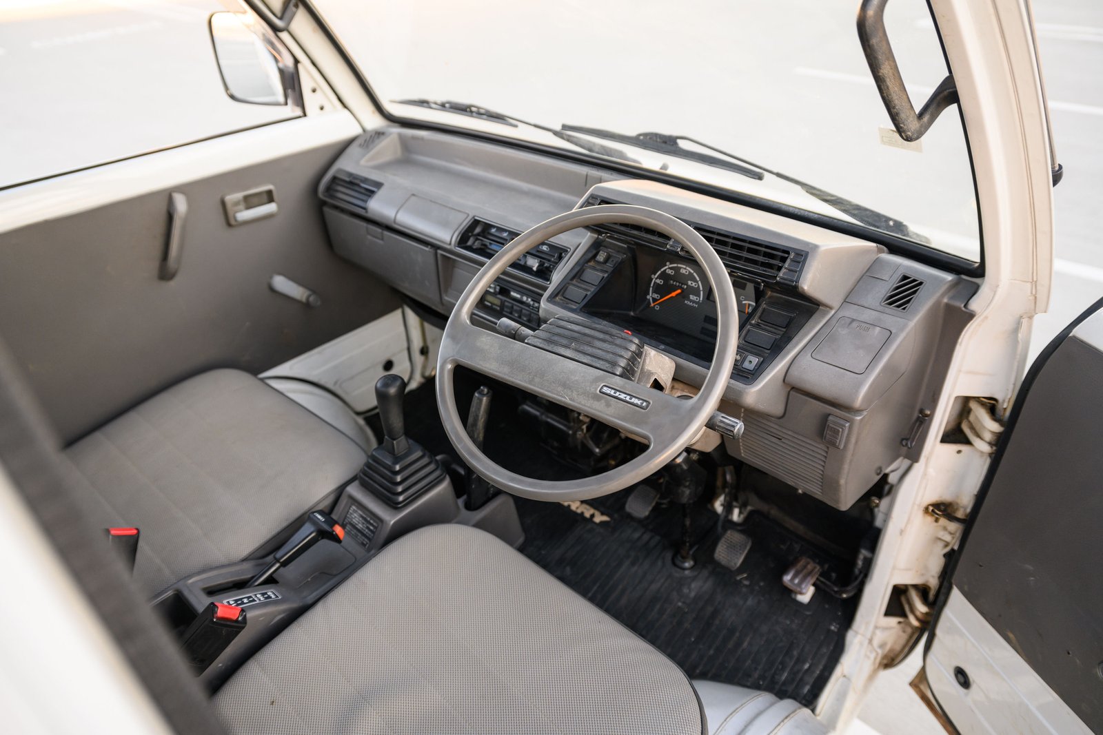 1991 Suzuki Carry JDM car for sale — photo 11 of 23
