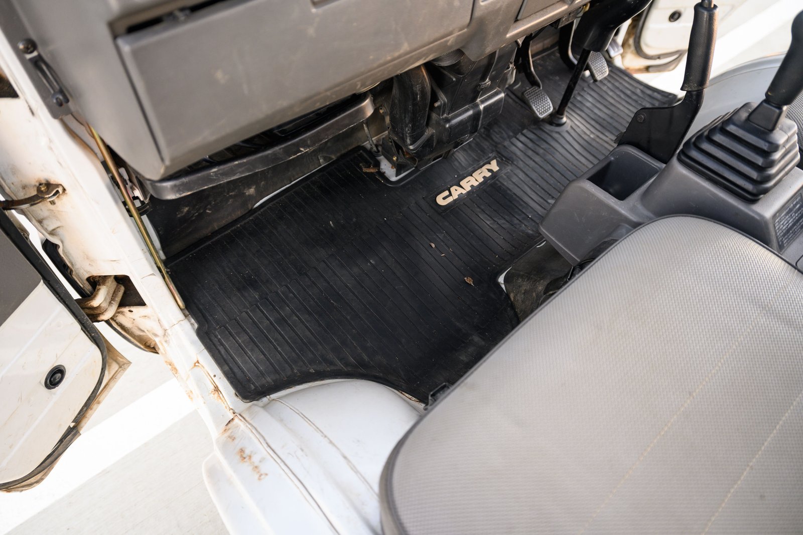 1991 Suzuki Carry JDM car for sale — photo 20 of 23