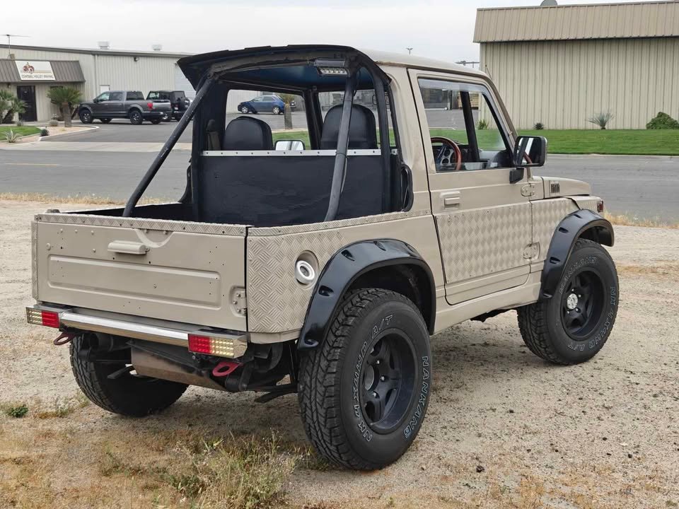 1991 Suzuki Jimny JDM car for sale — photo 8 of 16