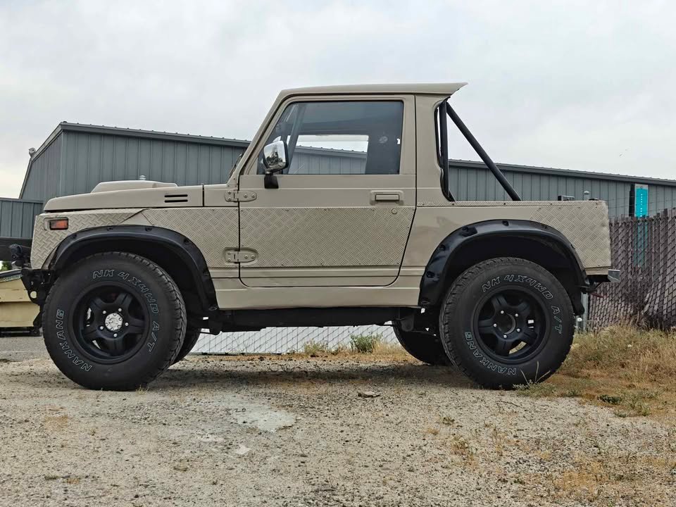 1991 Suzuki Jimny JDM car for sale — photo 11 of 16