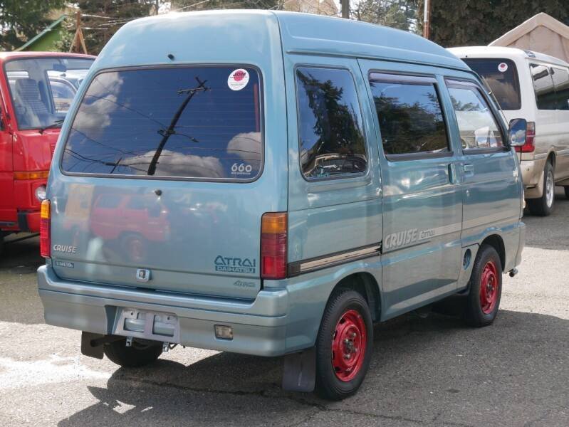 1992 Daihatsu Atrai JDM car for sale — photo 4 of 25