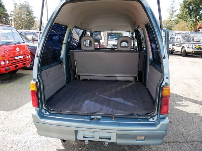 1992 Daihatsu Atrai JDM car for sale — photo 10 of 25