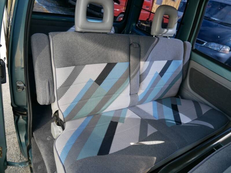 1992 Daihatsu Atrai JDM car for sale — photo 24 of 25