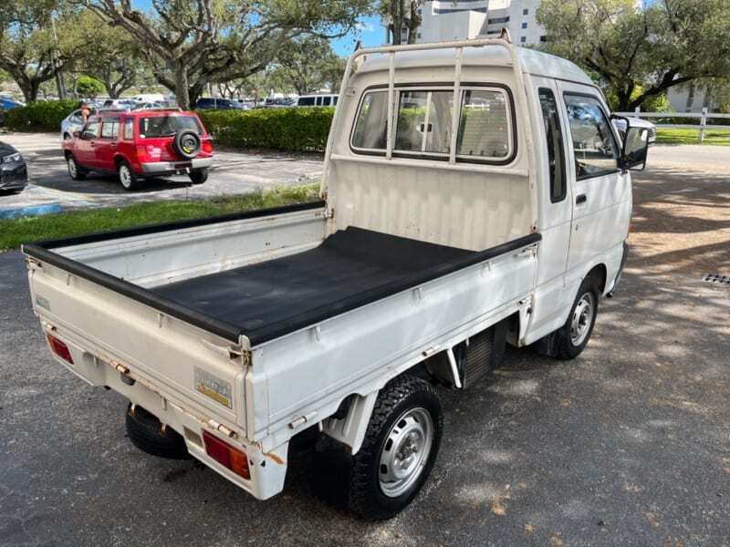 1992 Daihatsu Hijet JDM car for sale — photo 7 of 15