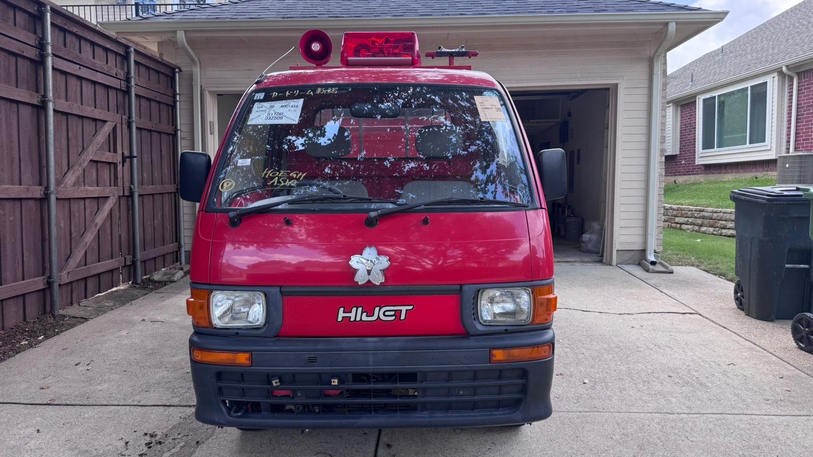 1995 Daihatsu Hijet JDM car for sale — photo 2 of 25