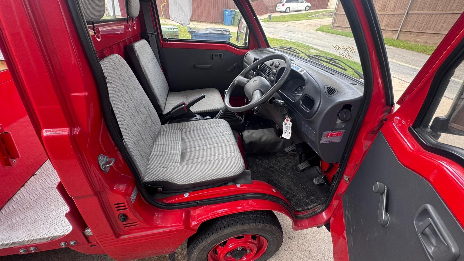 1995 Daihatsu Hijet JDM car for sale — photo 9 of 25