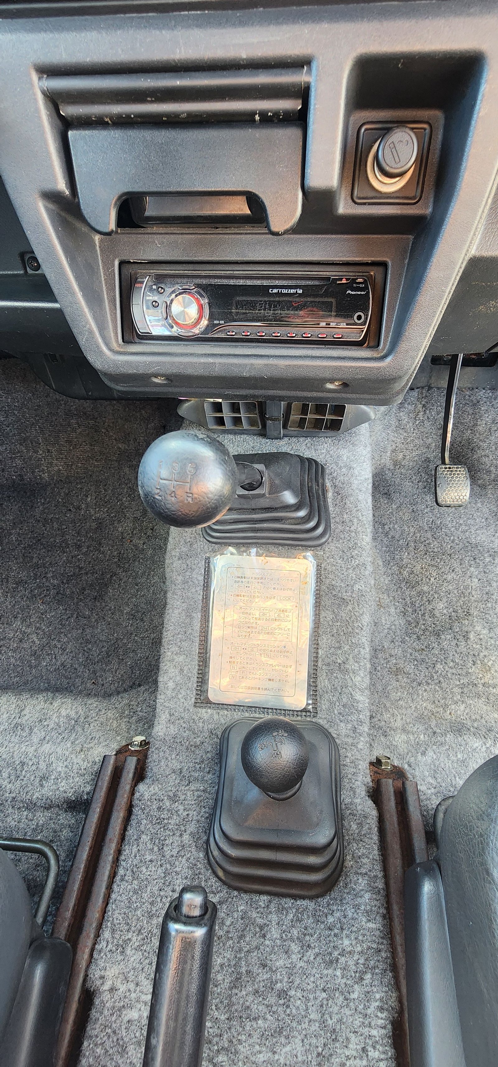 1995 Suzuki Jimny JDM car for sale — photo 21 of 25