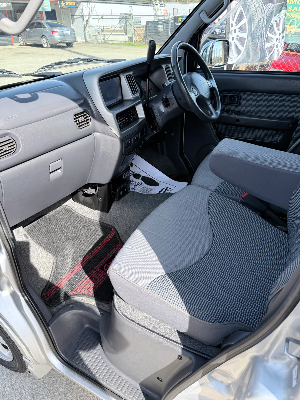 2000 Daihatsu Atrai JDM car for sale — photo 14 of 14