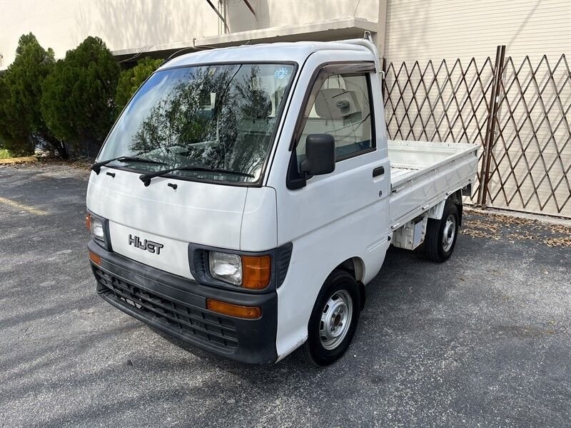 1996 Daihatsu Hijet JDM car for sale — photo 3 of 16