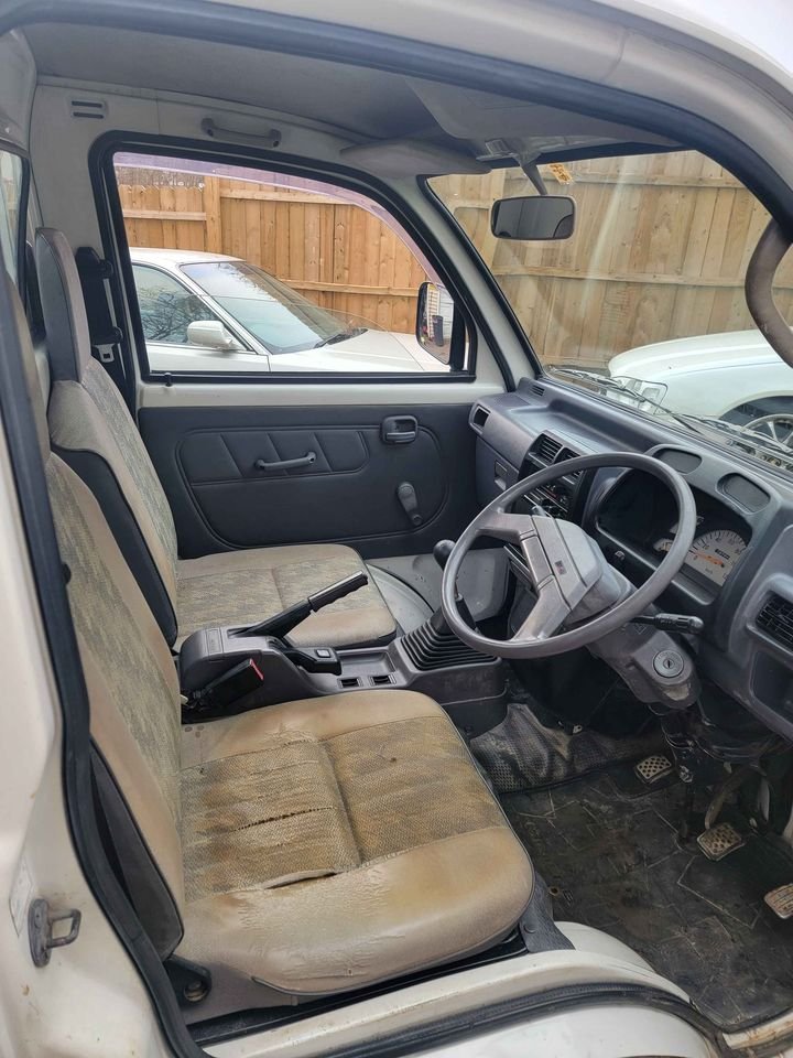 1996 Mitsubishi Minicab JDM car for sale — photo 5 of 9