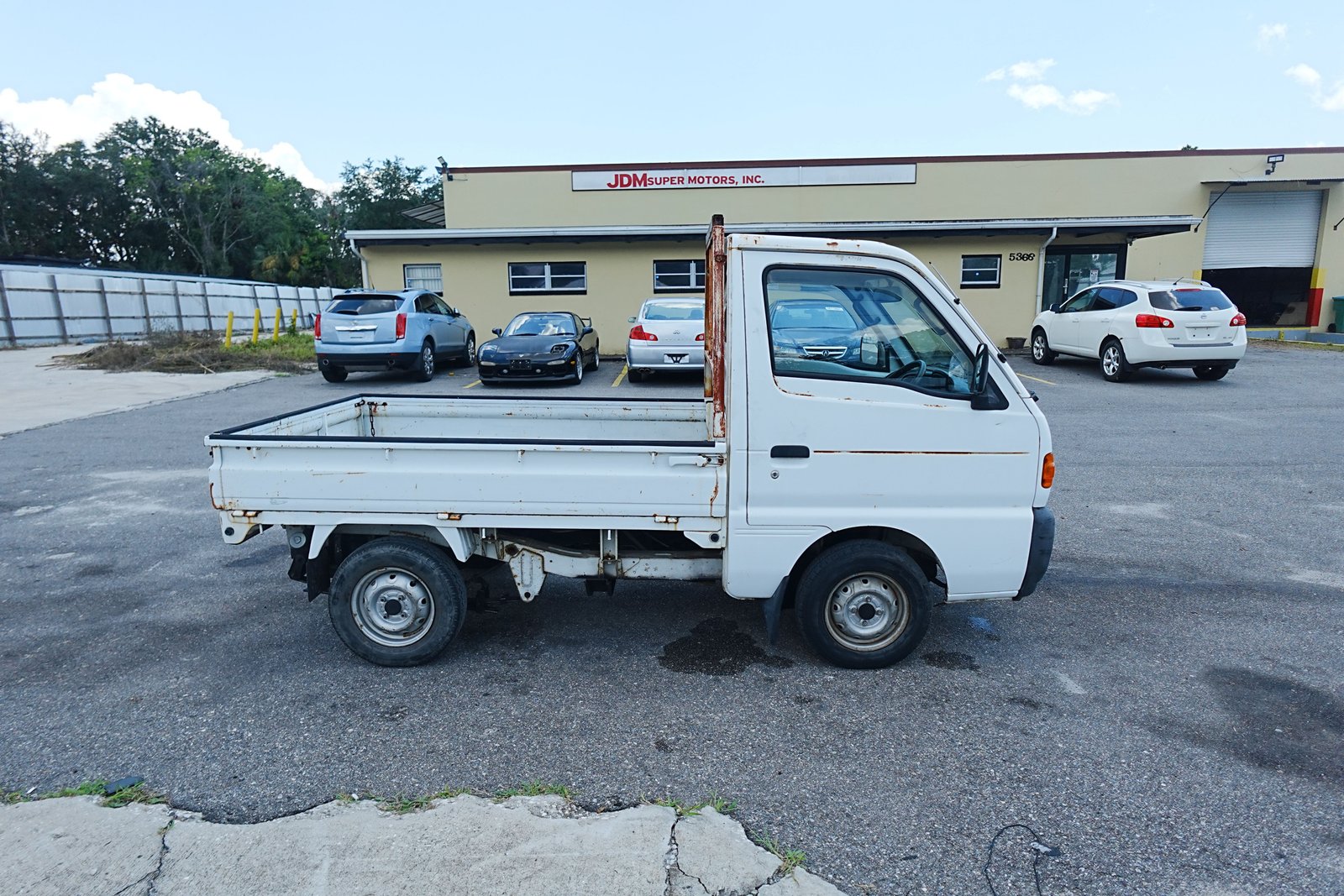 1996 Suzuki Carry JDM car for sale — photo 2 of 10