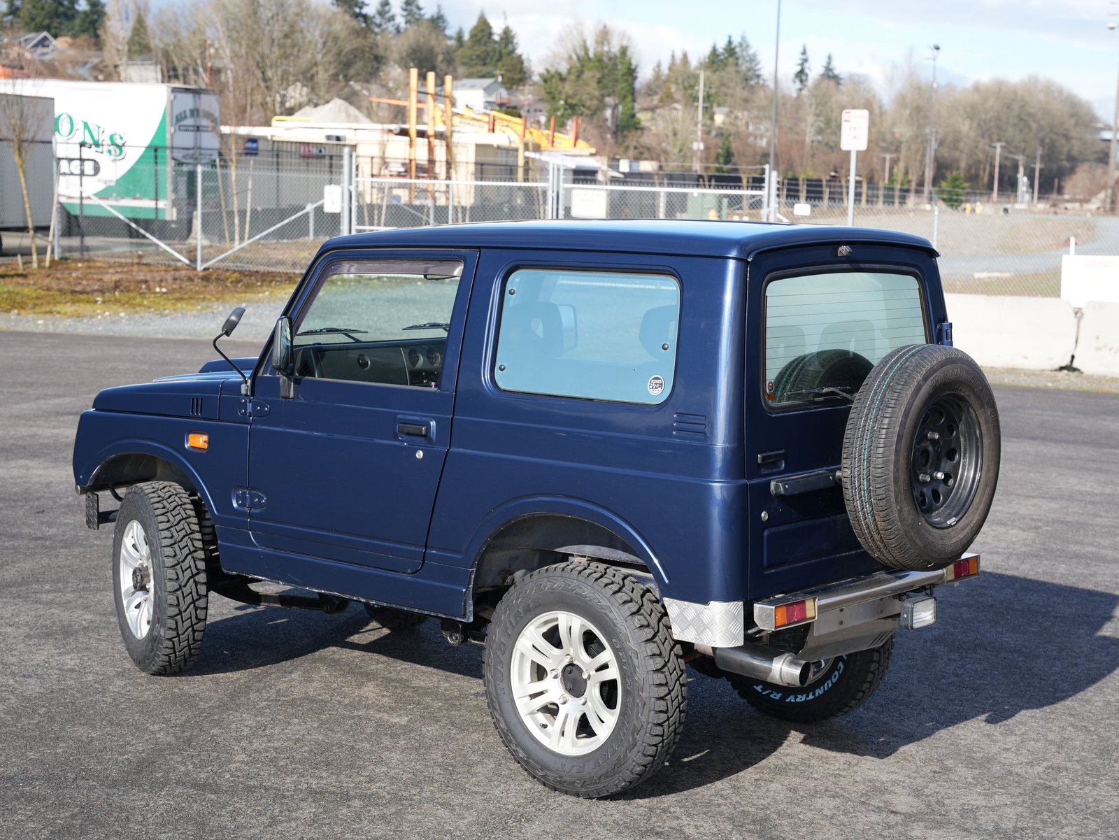 1996 Suzuki Jimny JDM car for sale — photo 6 of 18
