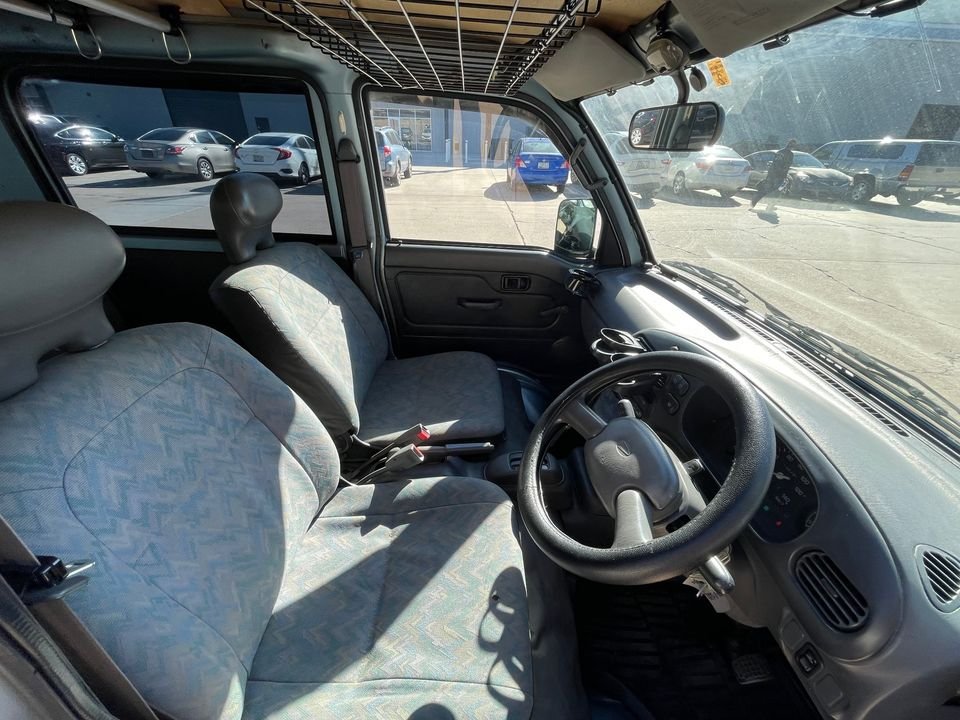 1997 Daihatsu Hijet JDM car for sale — photo 9 of 17