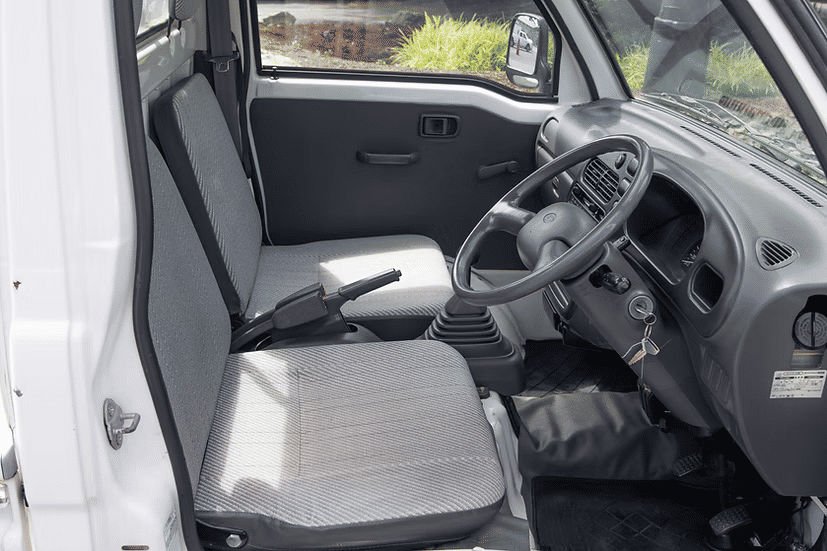 1997 Daihatsu Hijet JDM car for sale — photo 13 of 15