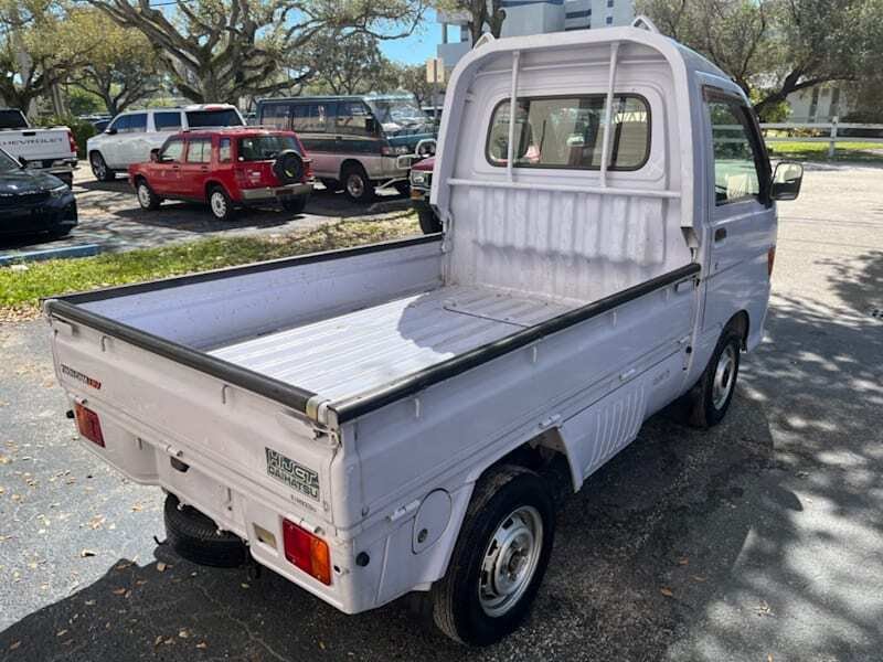 1997 Daihatsu Hijet JDM car for sale — photo 8 of 16