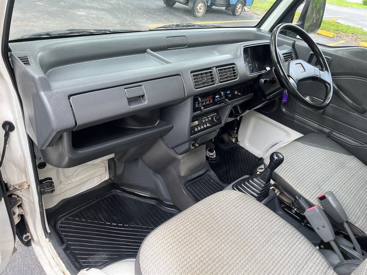 1997 Honda Acty JDM car for sale — photo 14 of 17