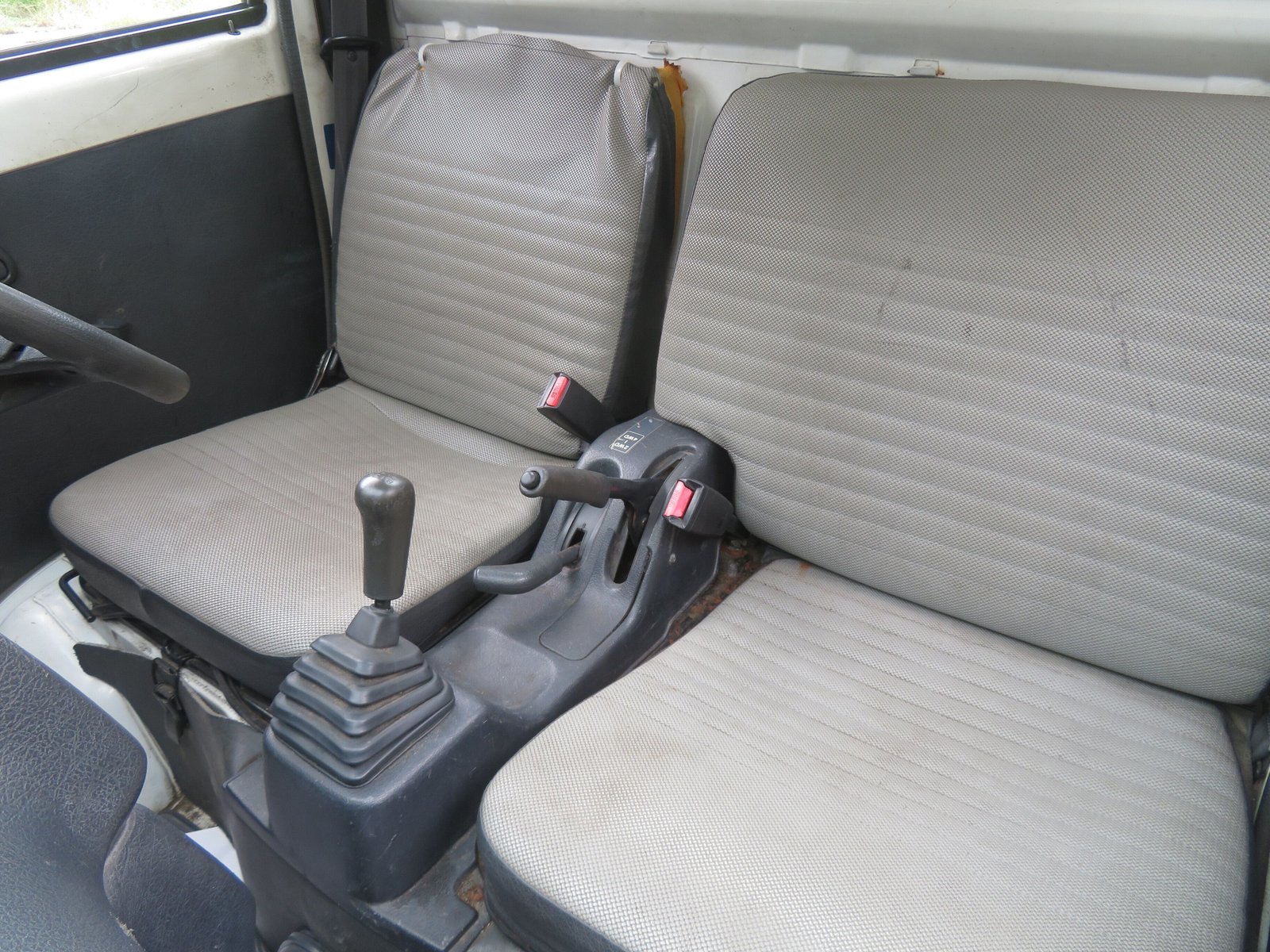 1997 Suzuki Carry JDM car for sale — photo 22 of 25