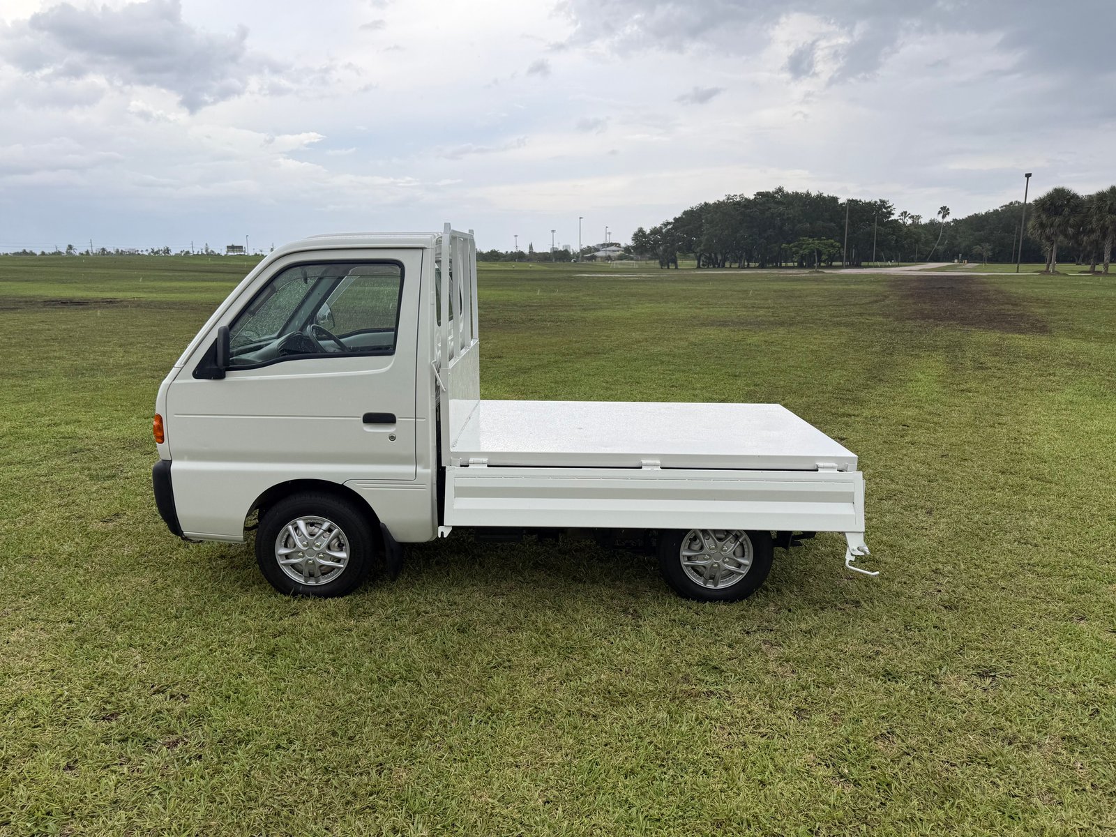 1997 Suzuki Carry JDM car for sale — photo 16 of 25