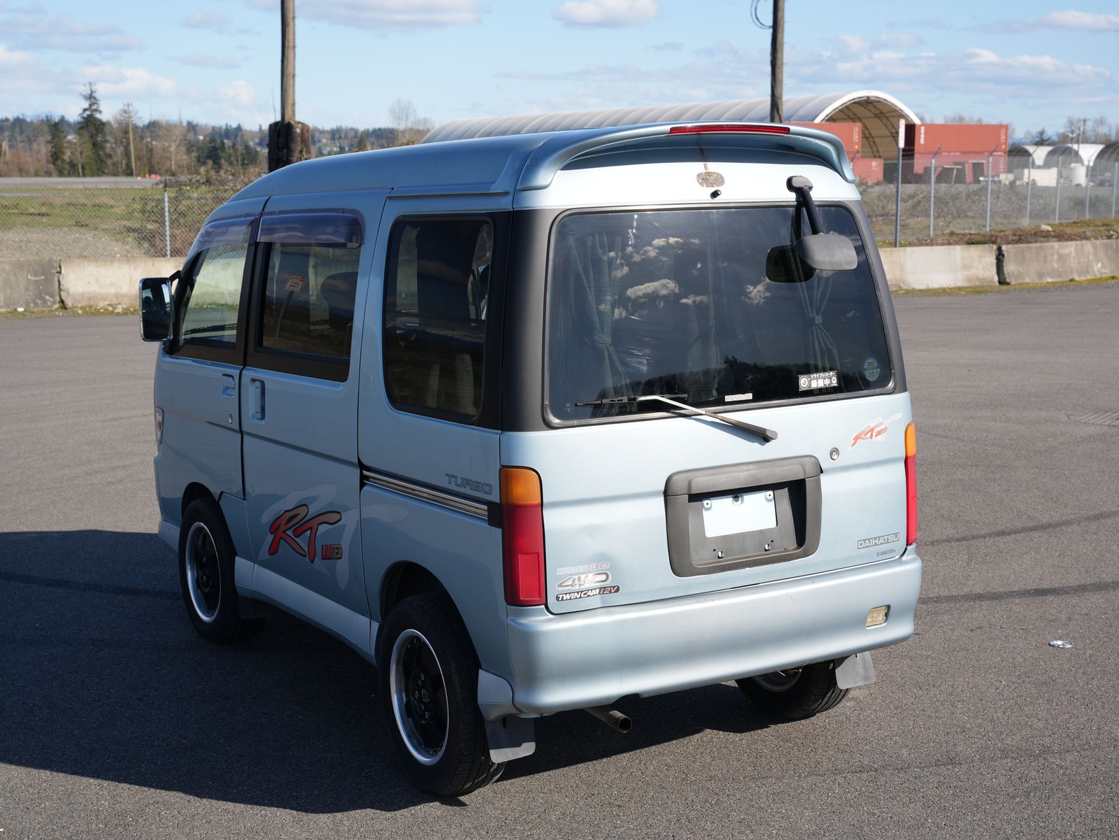 1998 Daihatsu Atrai JDM car for sale — photo 10 of 25