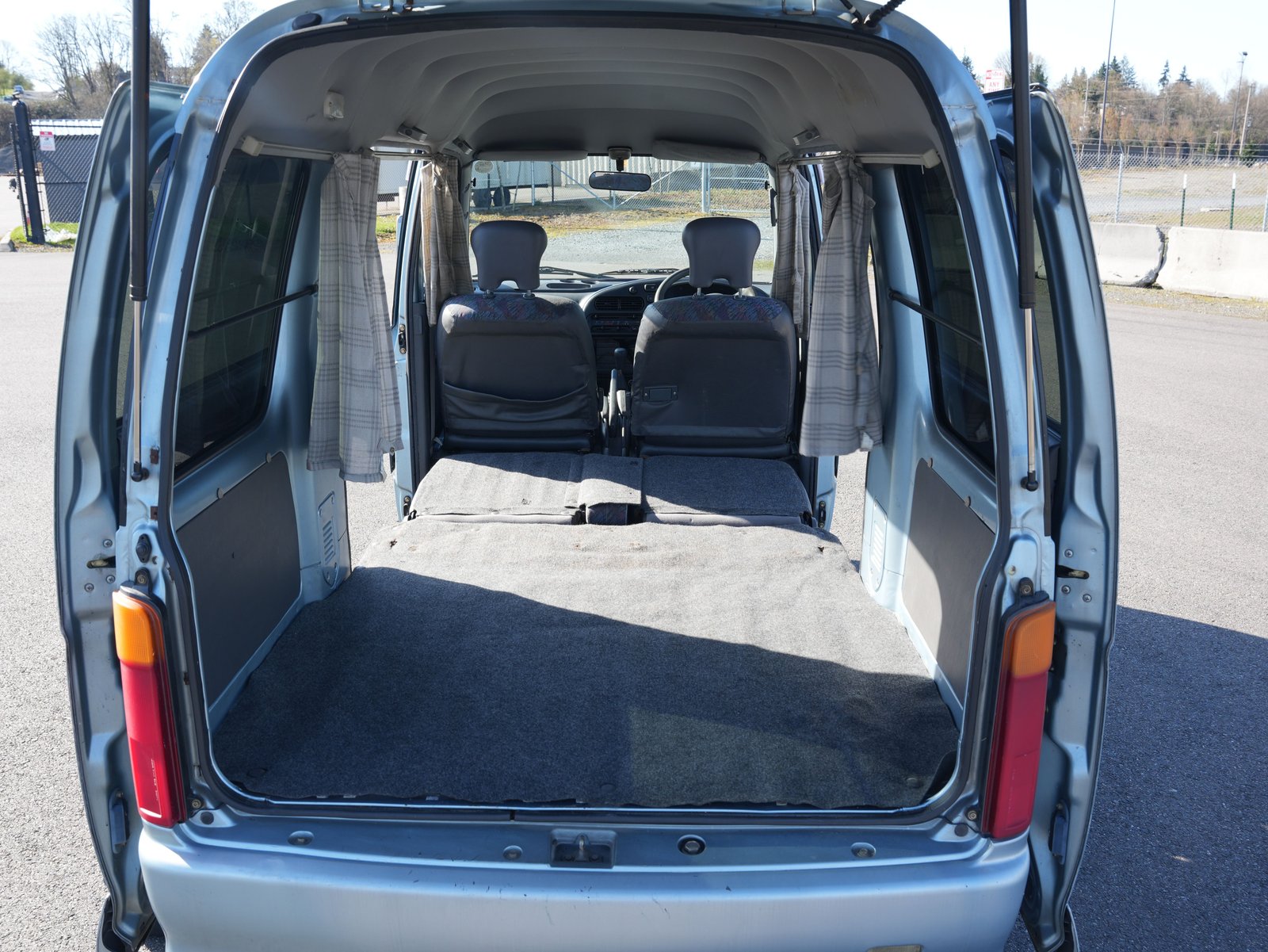 1998 Daihatsu Atrai JDM car for sale — photo 24 of 25