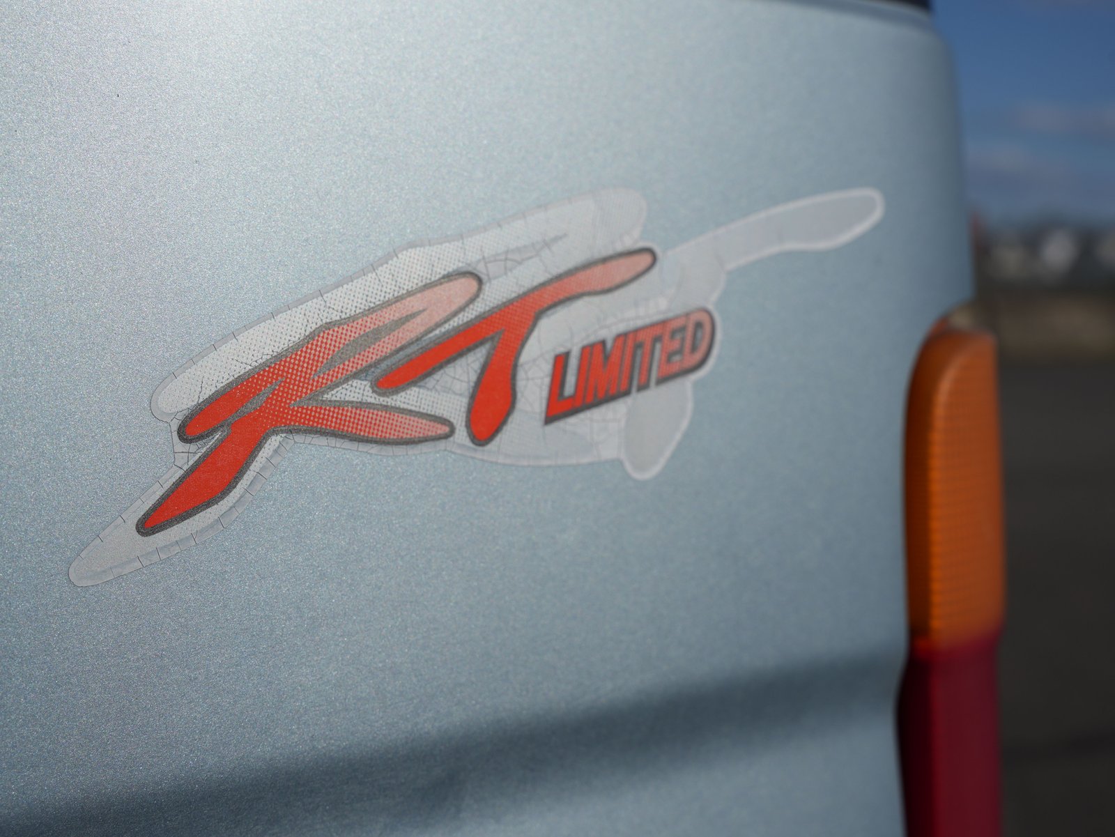 1998 Daihatsu Atrai JDM car for sale — photo 13 of 25