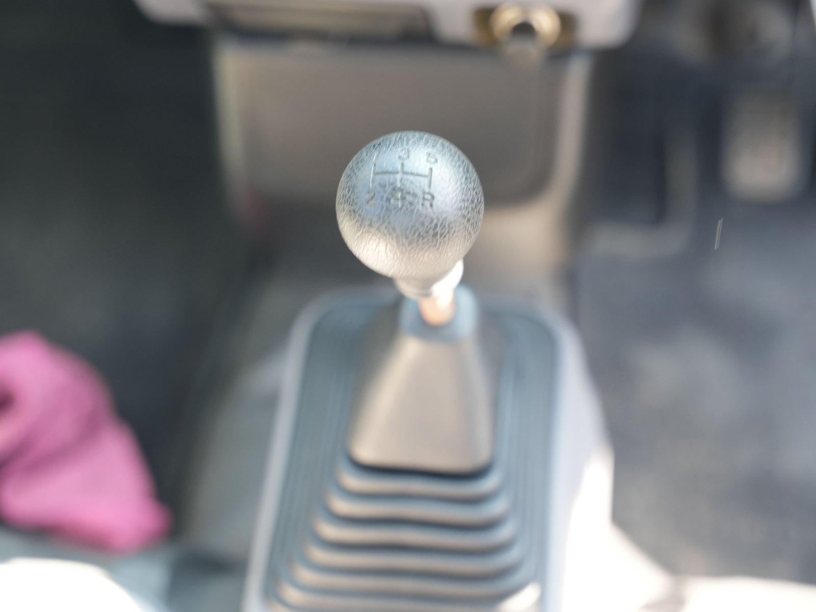 1998 Mitsubishi Minicab JDM car for sale — photo 25 of 25