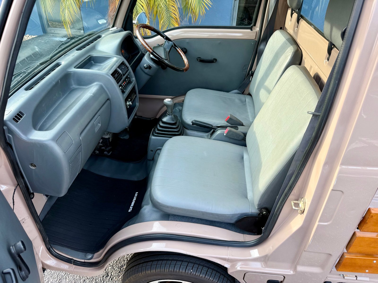 1998 Subaru Sambar JDM car for sale — photo 16 of 17