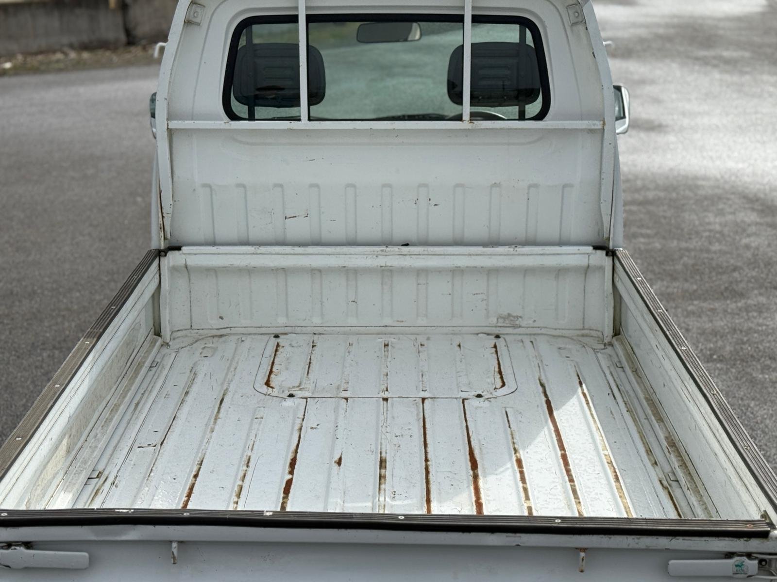 1998 Suzuki Carry JDM car for sale — photo 13 of 25