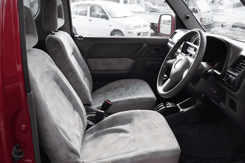 1998 Suzuki Jimny JDM car for sale — photo 13 of 13