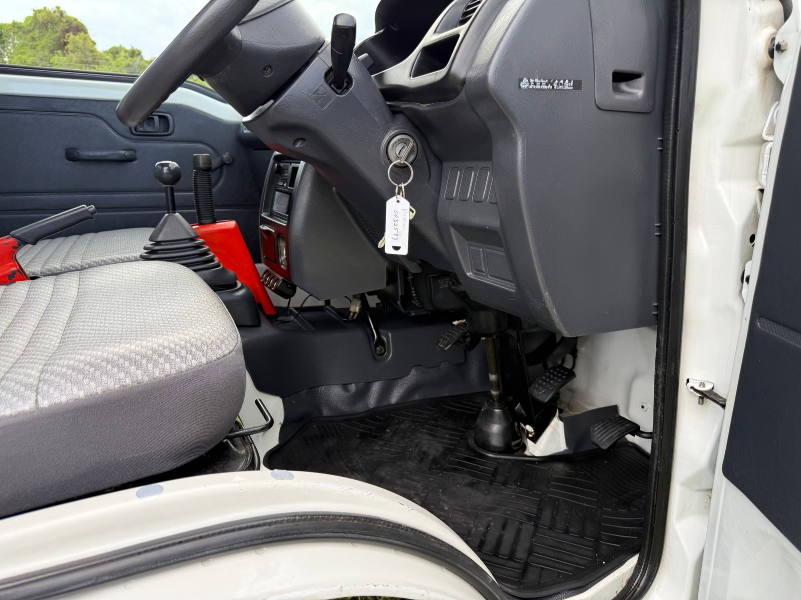 1999 Daihatsu Hijet JDM car for sale — photo 25 of 25
