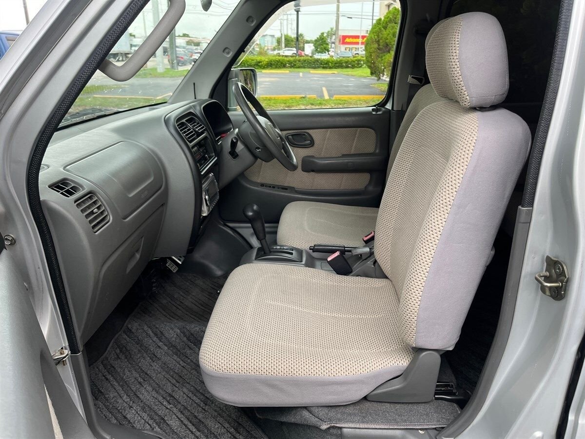 1999 Suzuki Every JDM car for sale — photo 12 of 16