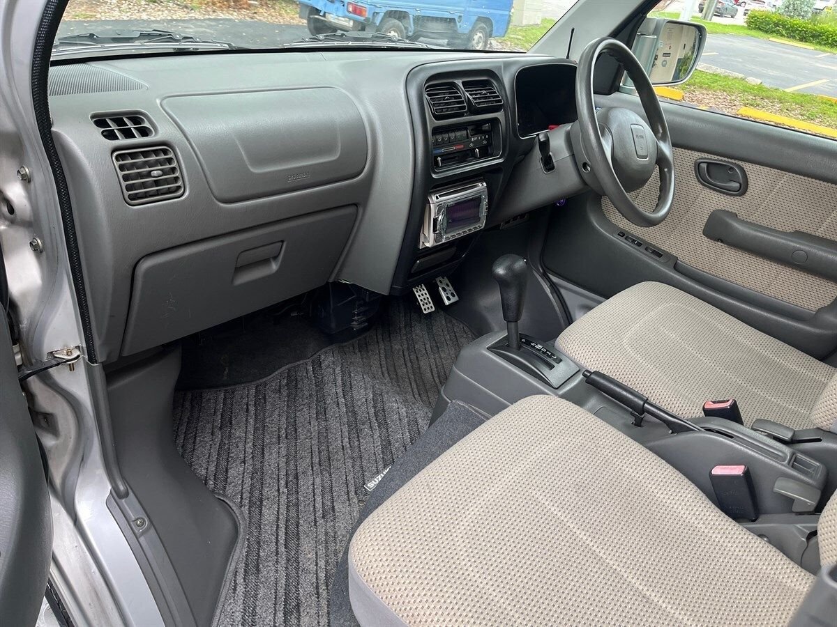 1999 Suzuki Every JDM car for sale — photo 11 of 16