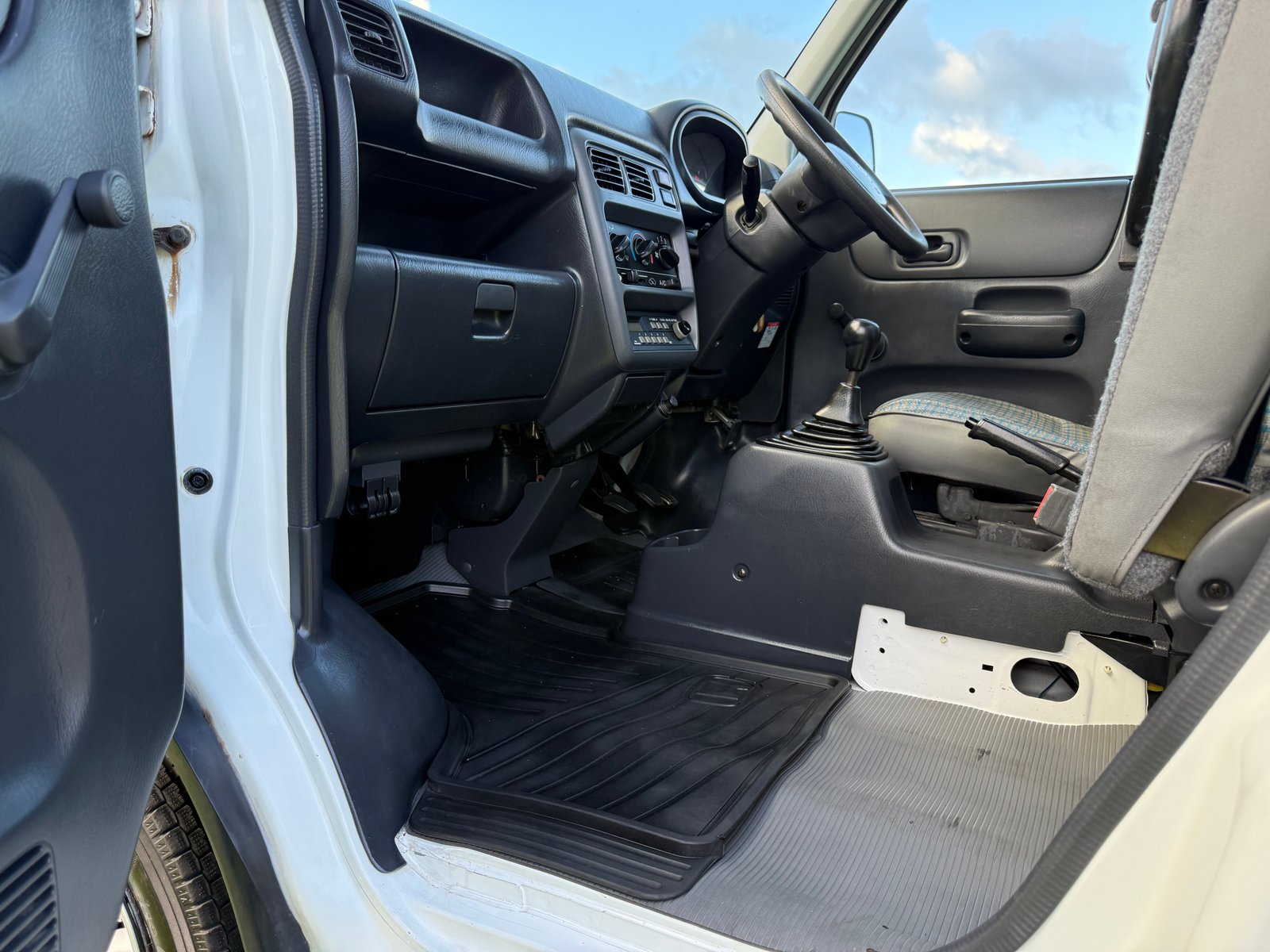2000 Honda Acty JDM car for sale — photo 18 of 25